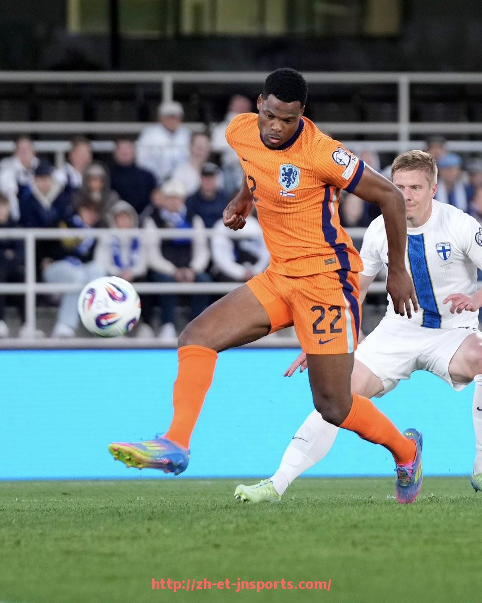 JN江南体育-火箭队与篮网今天比赛的最新战况和数据