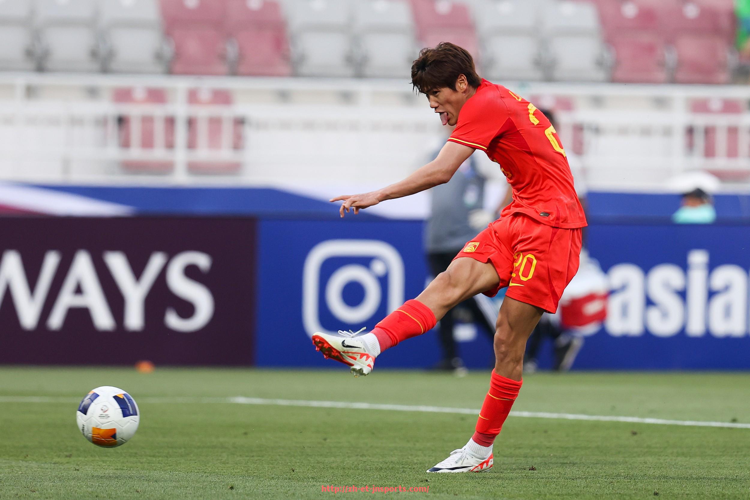 JN江南体育-5月29日欧冠决赛赛事回顾及历史经典瞬间